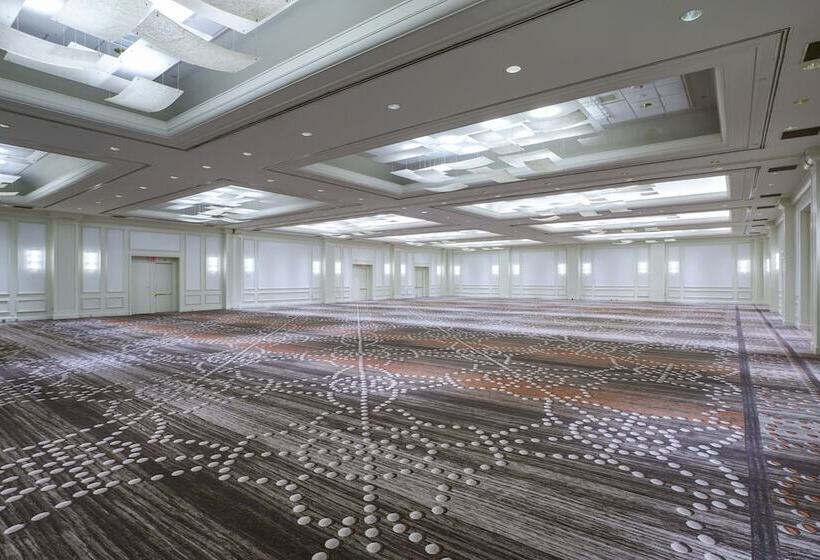 هتل Renaissance Austin