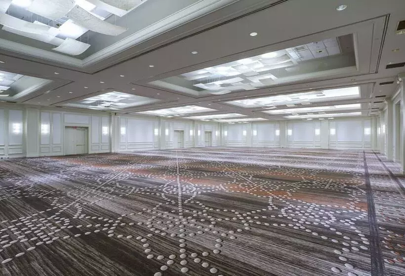 Hotel Renaissance Austin