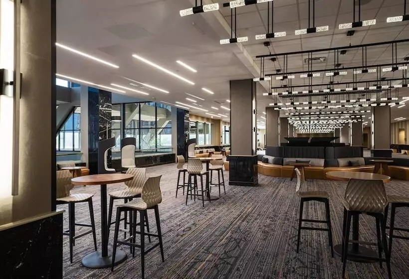 בית מלון כפרי Renaissance Dallas Addison