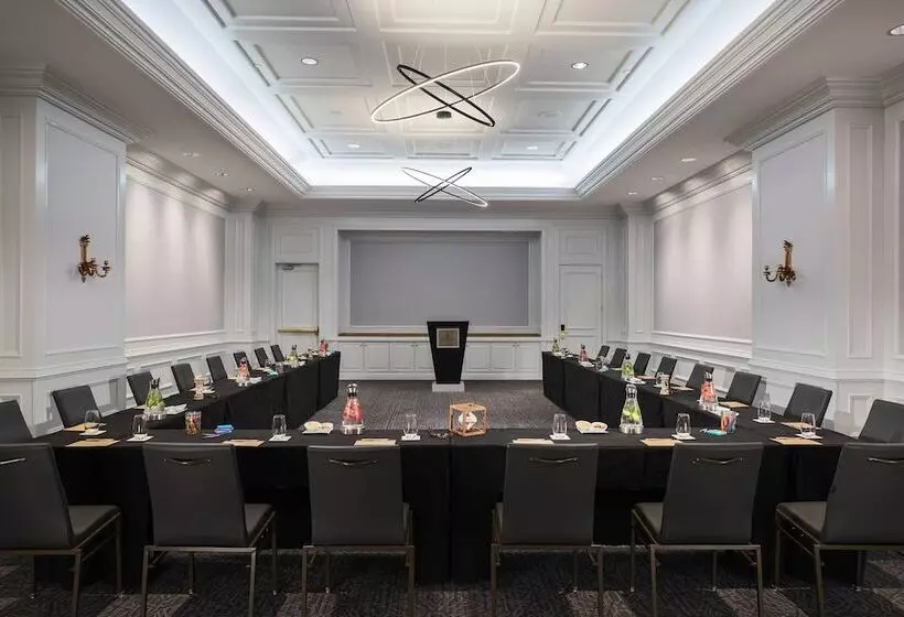 בית מלון כפרי Renaissance Dallas Addison