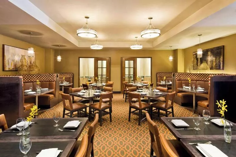 Sheraton Framingham Hotel & Conference Center