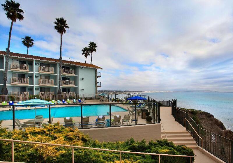 בית מלון כפרי Shore Cliff