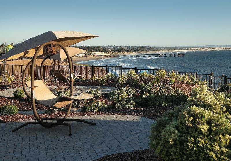 בית מלון כפרי Shore Cliff