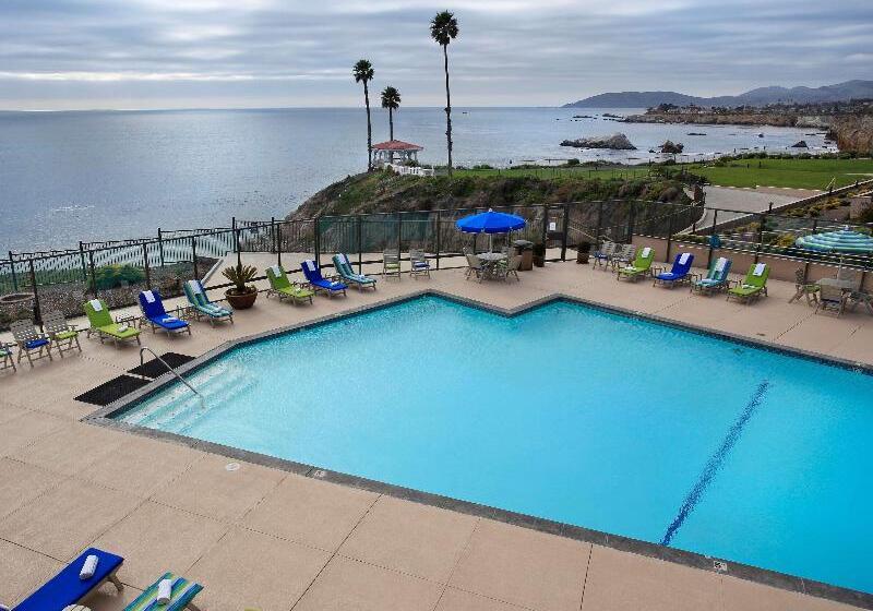 בית מלון כפרי Shore Cliff