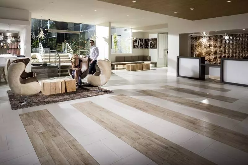 هتل Sportsmens Lodge