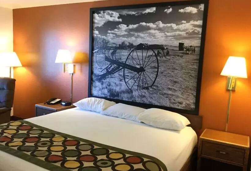 בית מלון כפרי Super 8 By Wyndham Aberdeen East