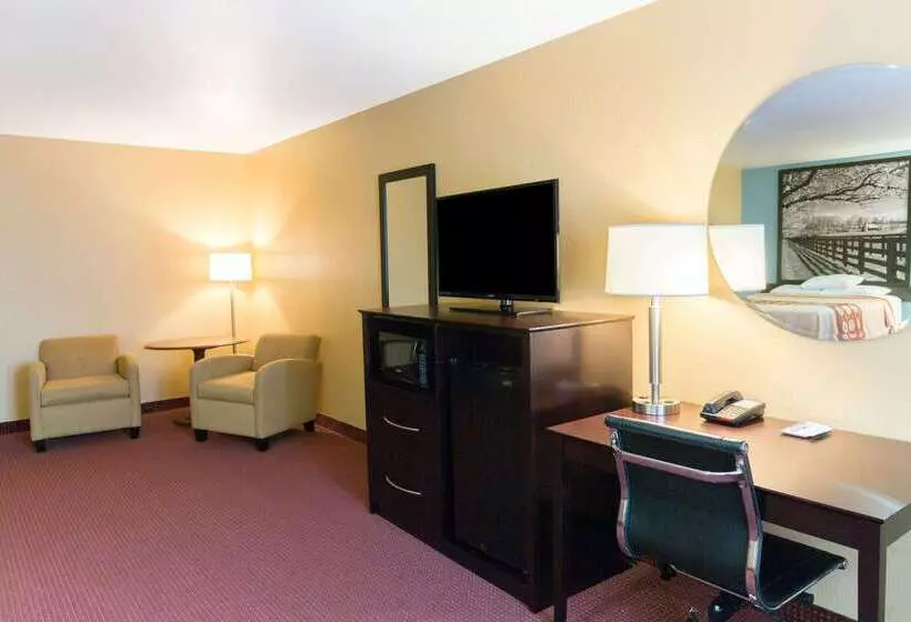 בית מלון כפרי Super 8 By Wyndham Richmond