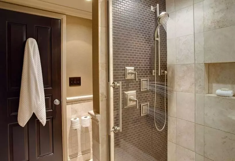 酒店 The American Club