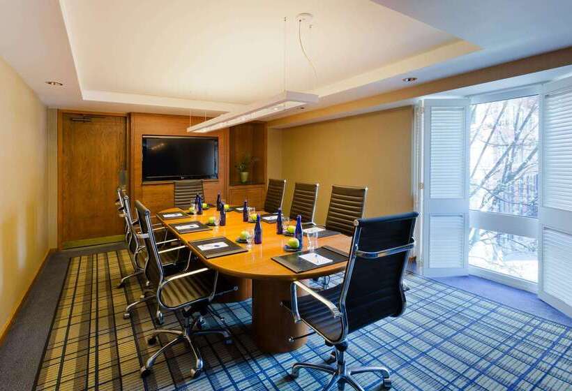 The Charles Hotel In Harvard Square