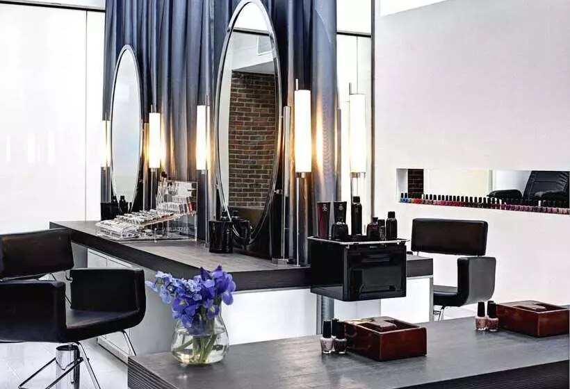 The Charles Hotel In Harvard Square