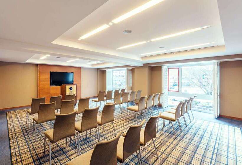 The Charles Hotel In Harvard Square