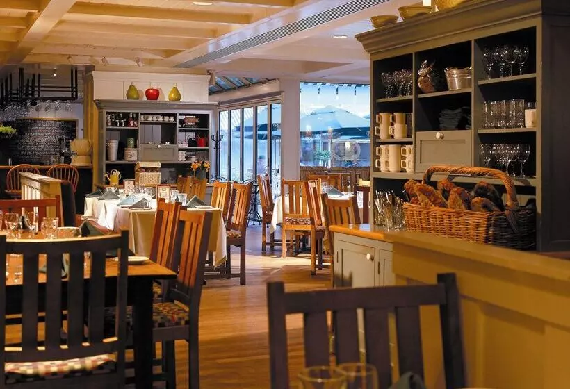 The Charles Hotel In Harvard Square