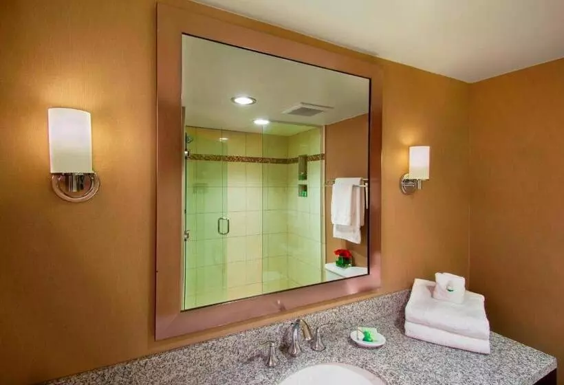 Szálloda The Madison Concourse