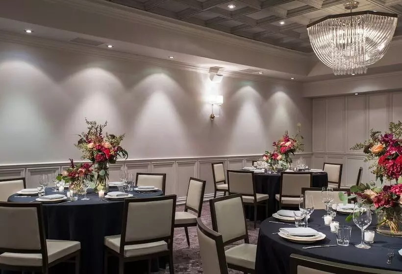 בית מלון כפרי The Talbott