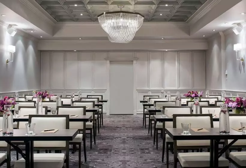 בית מלון כפרי The Talbott