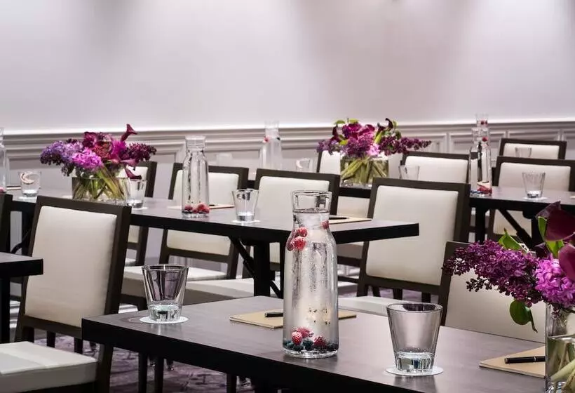 בית מלון כפרי The Talbott