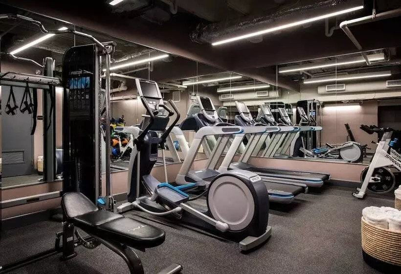 בית מלון כפרי The Talbott