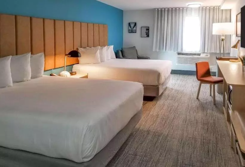 Thea Tacoma, Ascend Hotel Collection