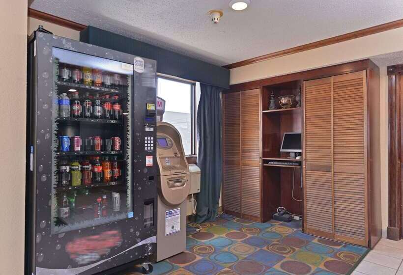 Мотель Rodeway Inn Waukegan   Gurnee