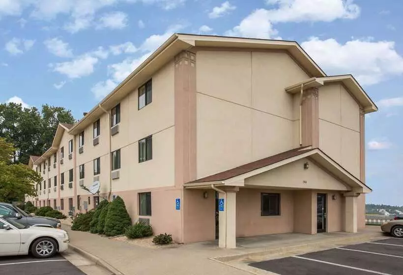 모텔 Super 8 By Wyndham Dumfries/quantico