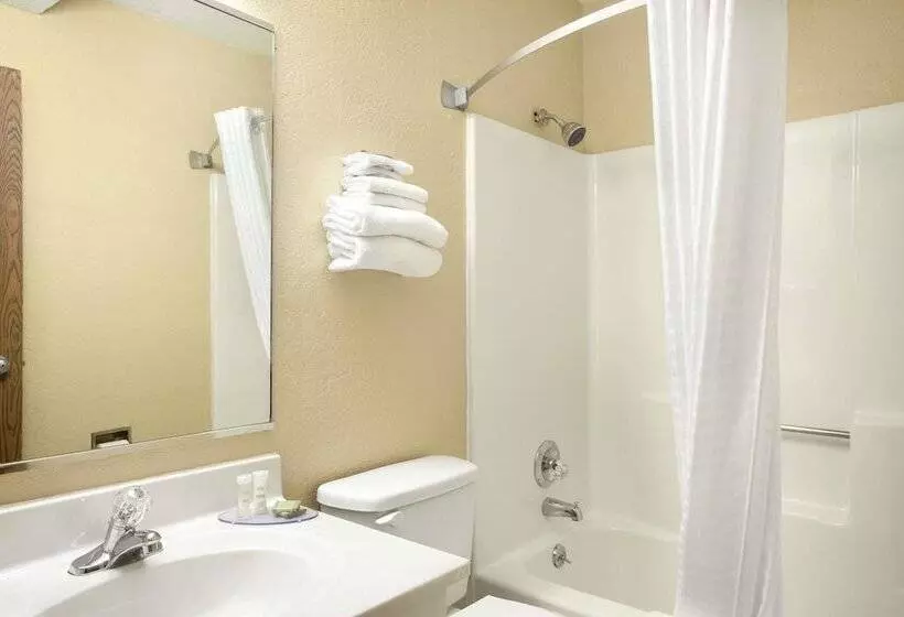 汽车旅馆 Super 8 By Wyndham Fairview Heightsst. Louis