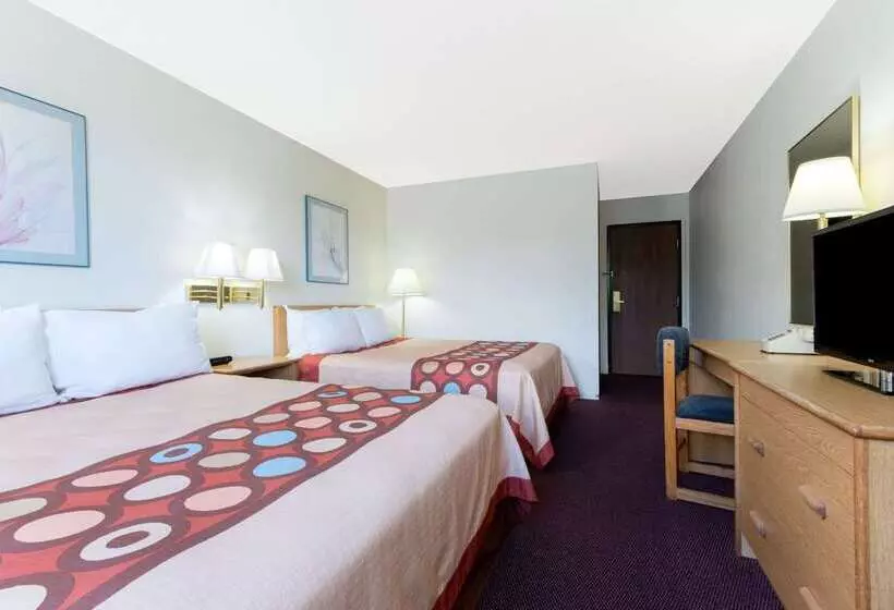 Motel Super 8 By Wyndham Raton