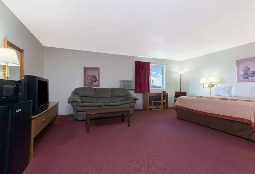 Motel Super 8 By Wyndham Raton