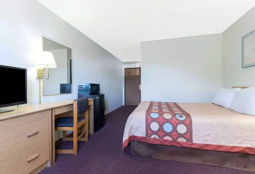 Motel Super 8 By Wyndham Raton