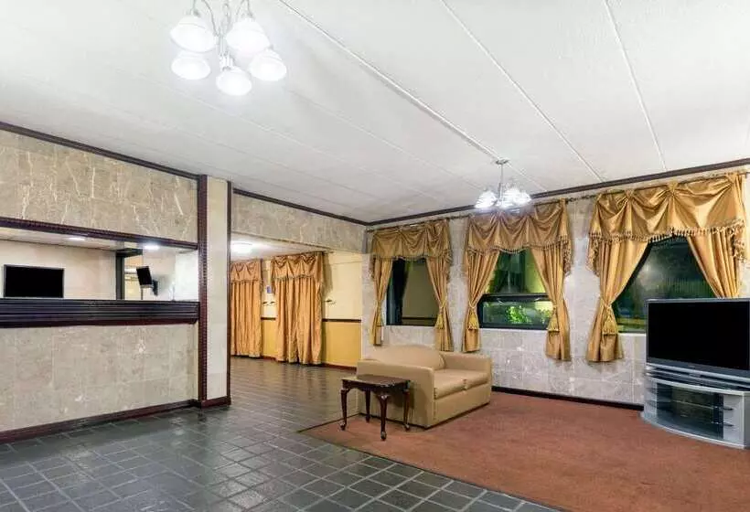 فندق Days Inn By Wyndham Hagerstown I 70