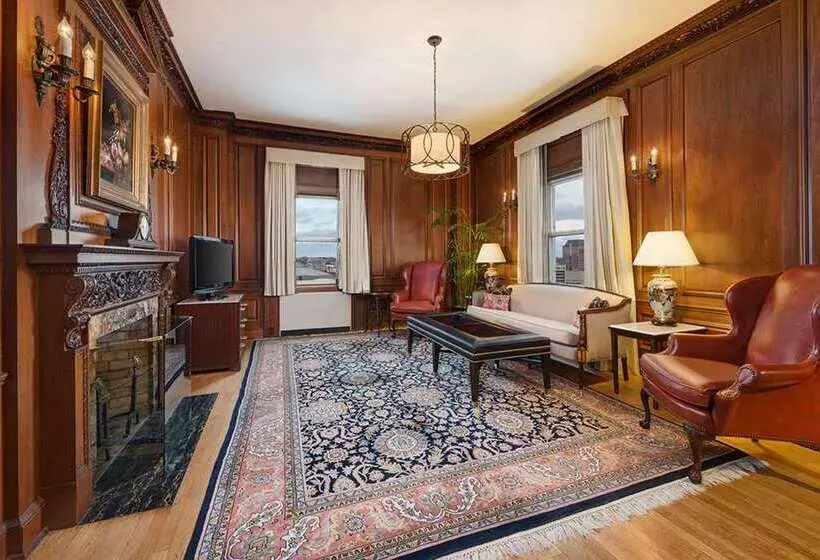 ホテル Hilton Milwaukee