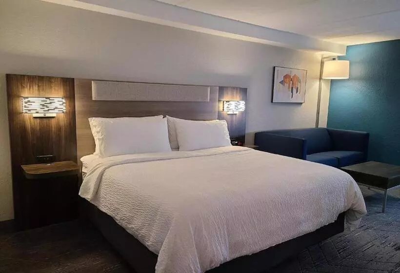 Отель Holiday Inn Express Fort Lauderdale North   Executive Airport, An Ihg