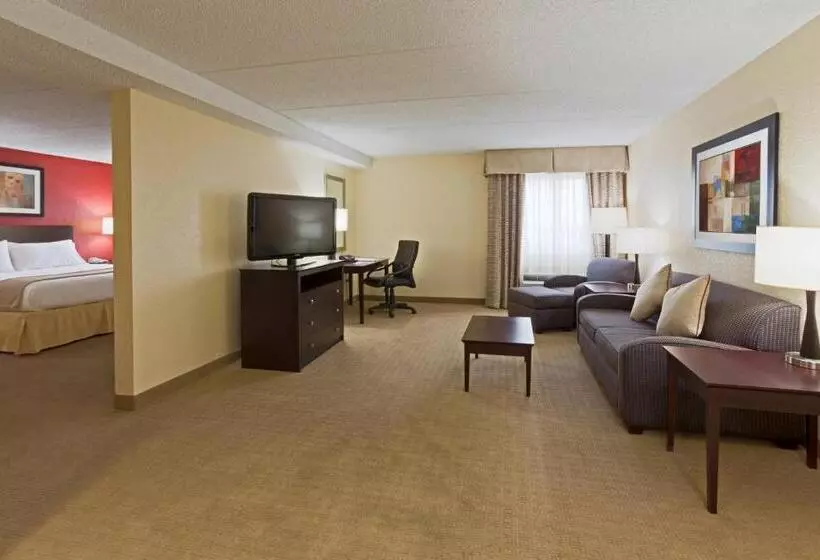 Отель Holiday Inn Express Fort Lauderdale North   Executive Airport, An Ihg