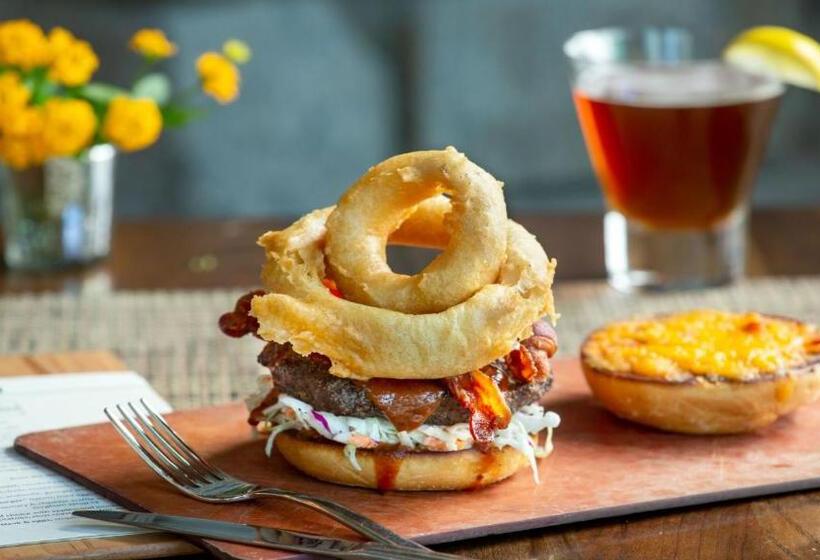 فندق Indigo Atlanta Vinings, An Ihg