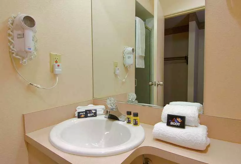 Szálloda Knights Inn Salem