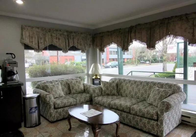 Szálloda Knights Inn Salem