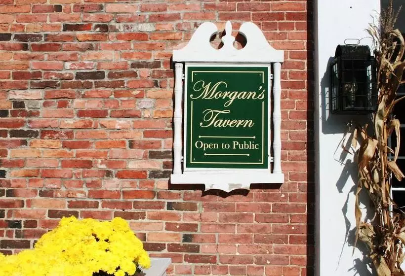 Отель Middlebury Inn