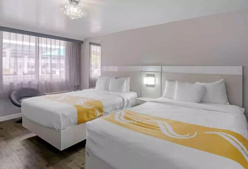 ホテル Quality Inn And Conference Center Tampabrandon