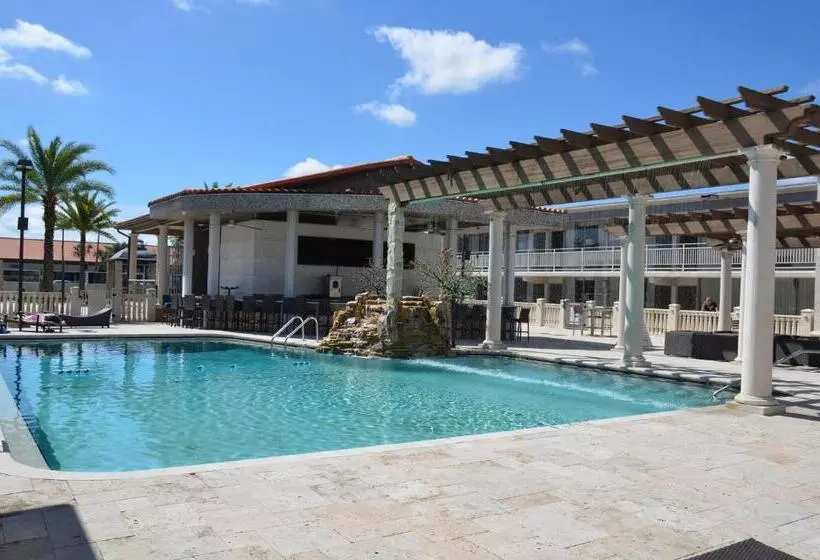 ホテル Quality Inn And Conference Center Tampabrandon