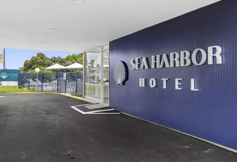 Sea Harbor Hotel   San Diego