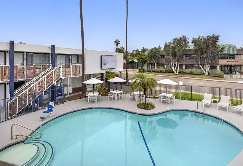 Sea Harbor Hotel   San Diego