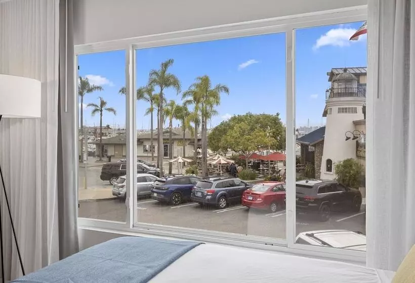 Sea Harbor Hotel   San Diego