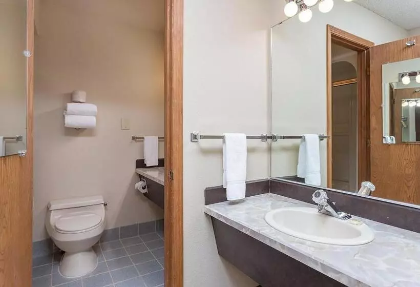 Shilo Inn Suites Hotel   Bend