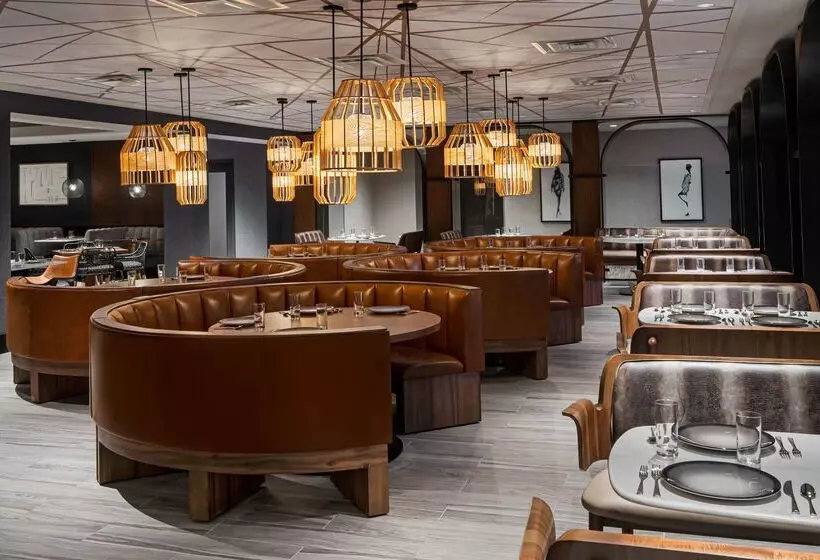 Hotel The Alloy King Of Prussia   A Doubletree By Hilton