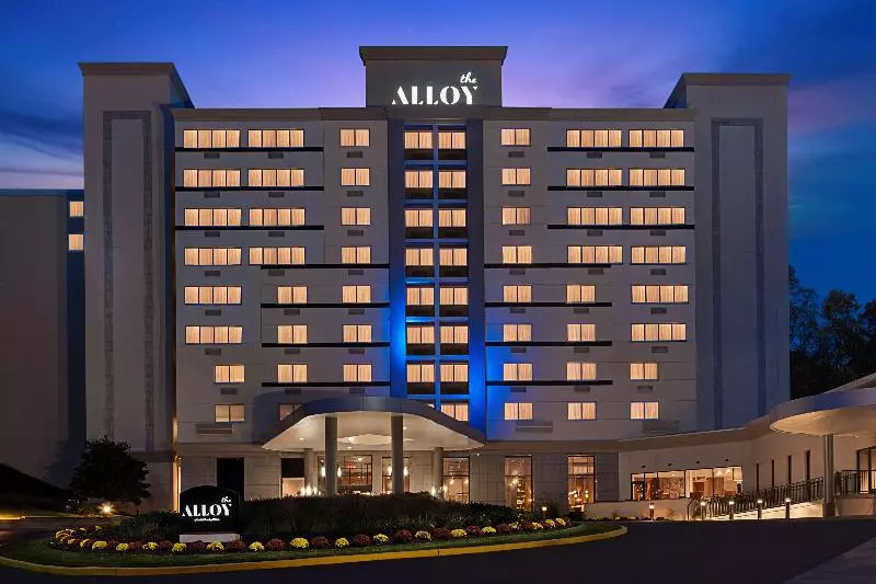 Hotel The Alloy King Of Prussia   A Doubletree By Hilton