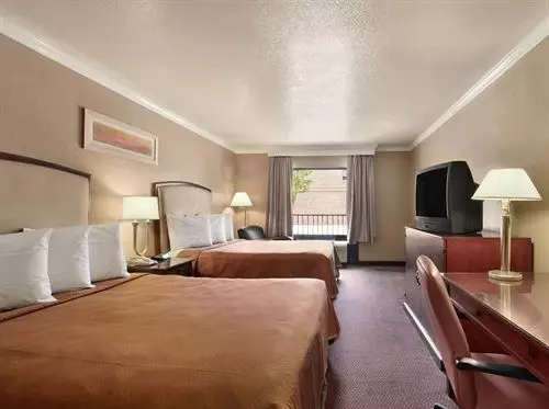 酒店 Rodeway Inn Downtown near Riverwalk