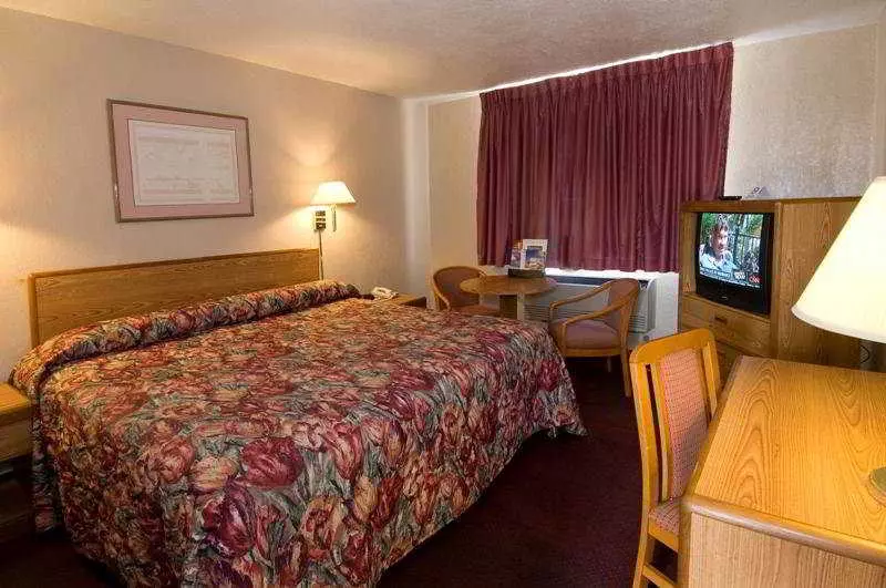 酒店 Rodeway Inn Downtown near Riverwalk