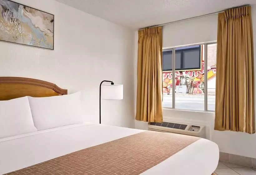 فندق Travelodge By Wyndham Las Vegas