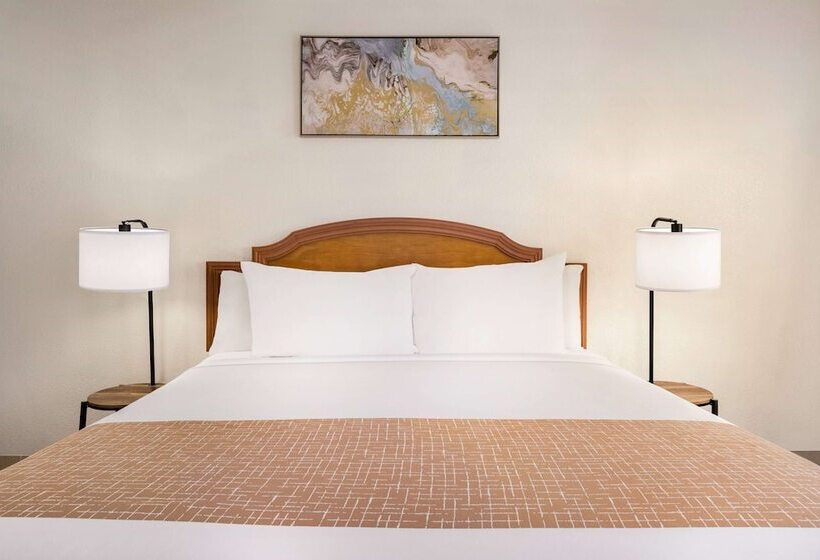 فندق Travelodge By Wyndham Las Vegas