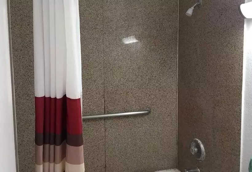 Hotelli Travelodge By Wyndham San Antonio Lackland Afb North