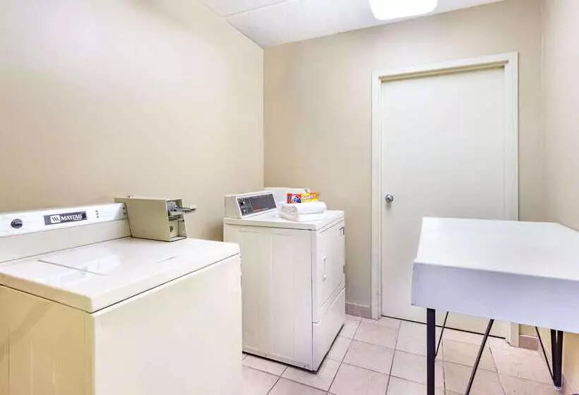 酒店 Travelodge By Wyndham Winchester